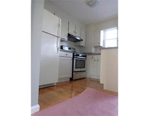 Primary Photo - 9 Lydon Ln