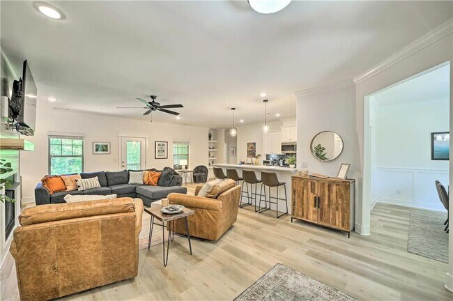 Foto del edificio - 11 Watson Ln