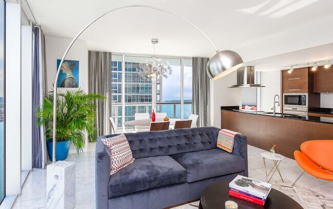 Foto del edificio - 485 Brickell Ave