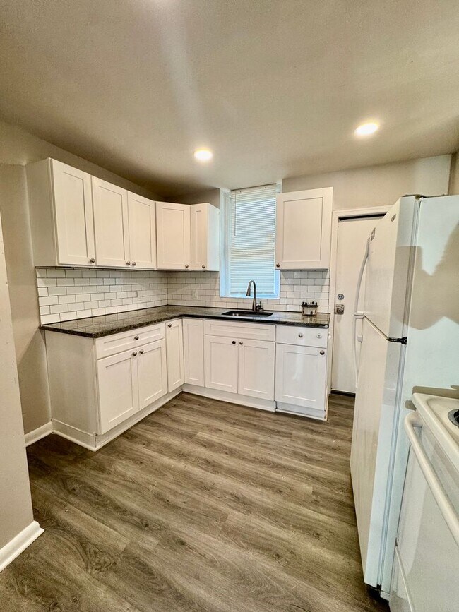 Foto del edificio - Charming 3-Bedroom Home in the Wyoming Sec...