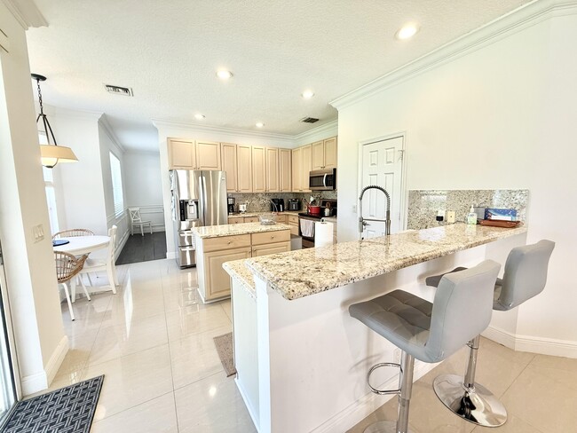 Building Photo - 12671 Yardley Dr