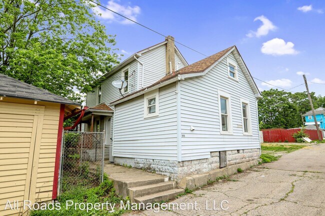 Foto del edificio - 2 br, 1 bath House - 1040 Huffman Ave