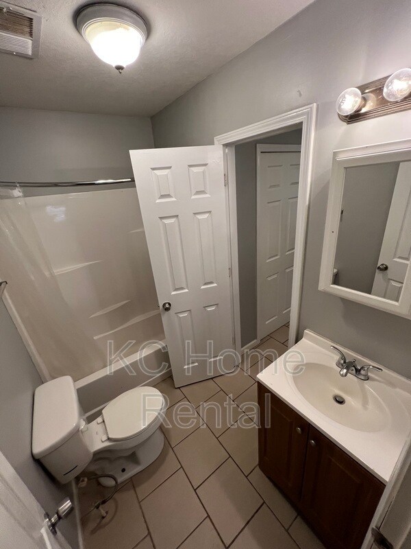 Foto del edificio - 10201 E 31st St S