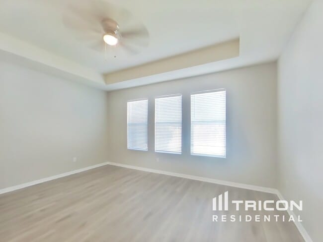 Building Photo - 32531 Harmony Oaks Dr