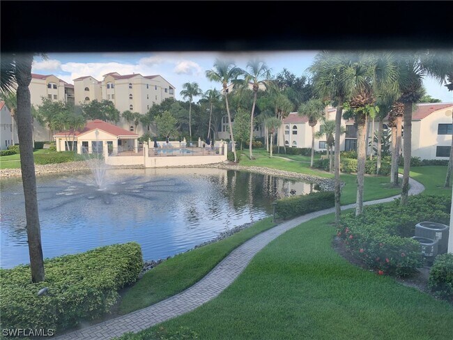 Foto del edificio - 6545 Valen Way
