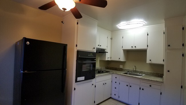 cocina - Royal Palms Apartments
