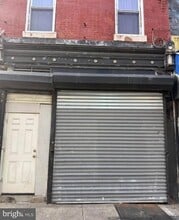 Building Photo - 3046 Kensington Ave