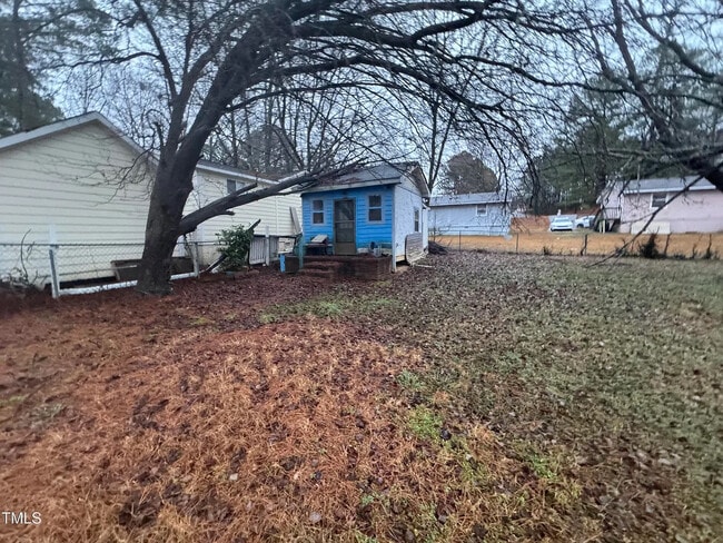 Building Photo - Room in House on Quartz Ct