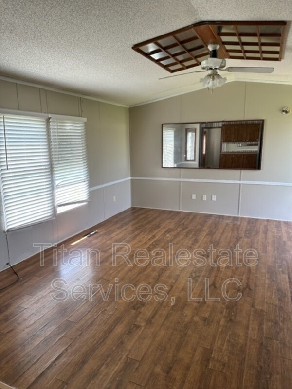 Building Photo - 1050LOT Osage Trail