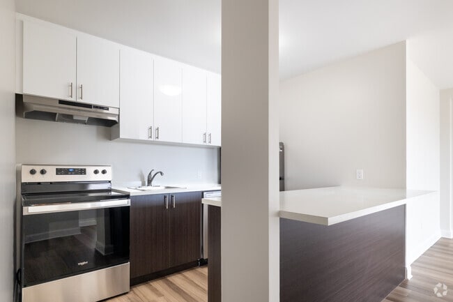 2BR,1BA-750 SF - Domaine Mistral