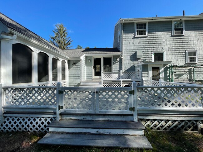 Foto del edificio - 318 West St