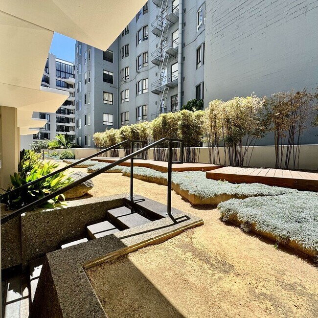 Foto del edificio - Stylish City Living for the Modern Profess...