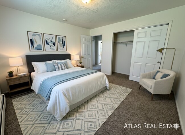 Foto del edificio - 318 Bonnie Ct