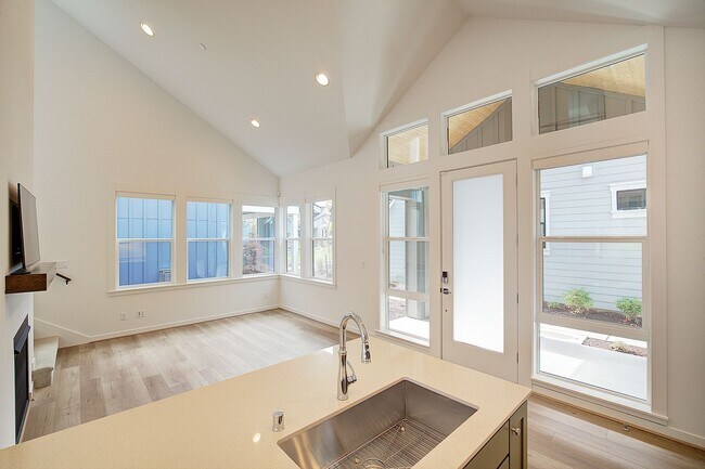 Foto del edificio - 2bd/1.75ba Kirkland House