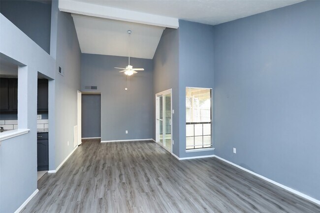 Foto del edificio - 24214 Wild Horses Ln