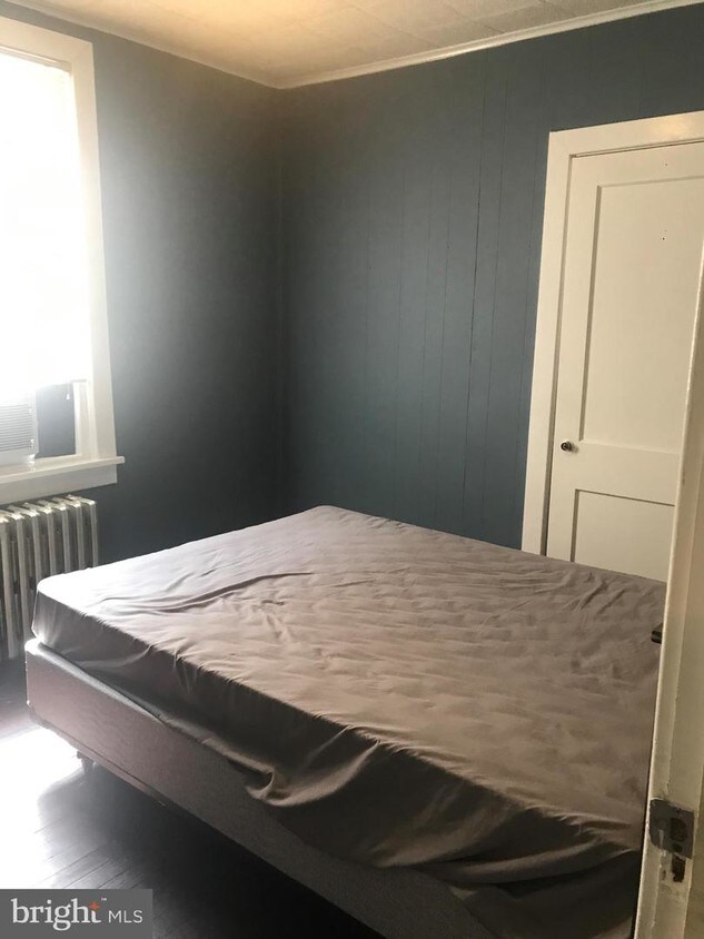 Foto principal - 620 W Maple Ave