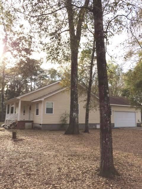 Foto del edificio - 912 Shadeville Rd