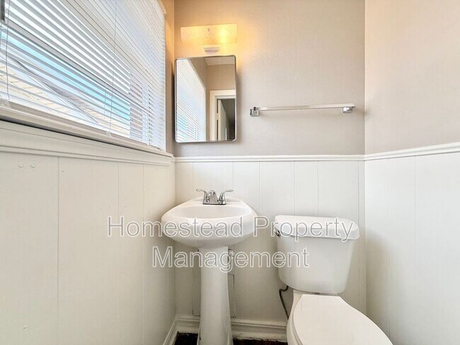 Foto del edificio - 324 NW 91st St