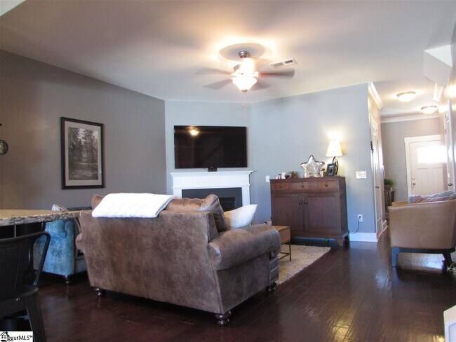 Foto del edificio - 179 Fair Orchard Way