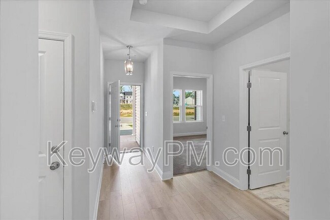Building Photo - 1316 Newbern Dr