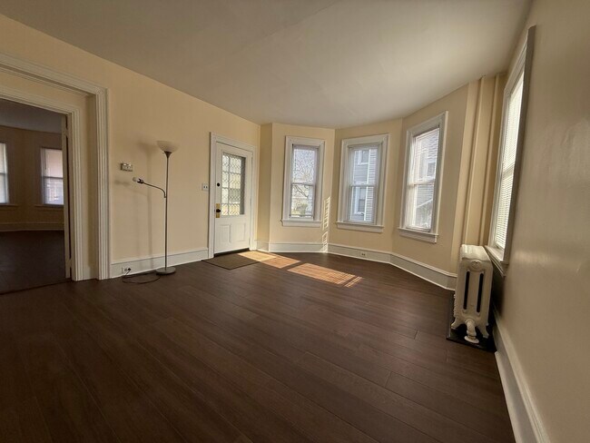 Sala de estar - 475 Cooper St