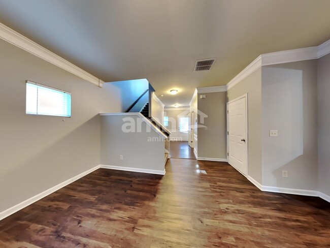 Foto del edificio - 1276 Key Manor Ln