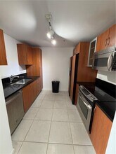 Building Photo - 18800 NE 29th Ave