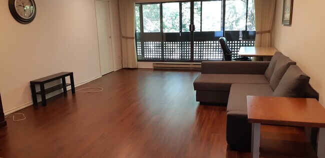 Living Room - 444 49th Av W