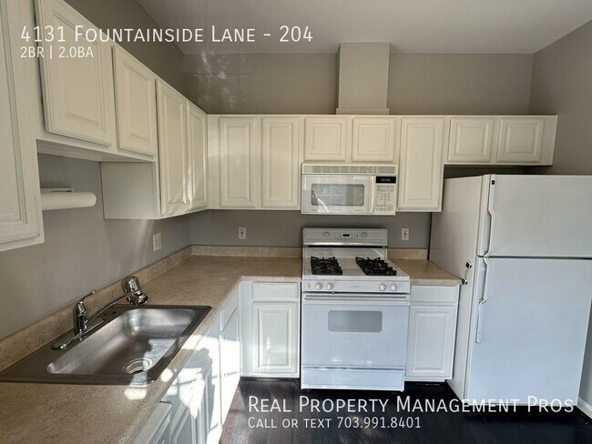 Foto del edificio - Qualify for a zero deposit?