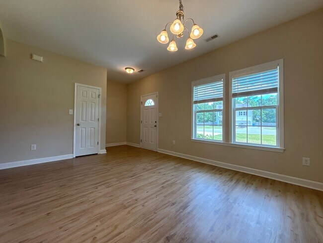 Building Photo - 3 Bedroom and a Bonus Room on Prism!