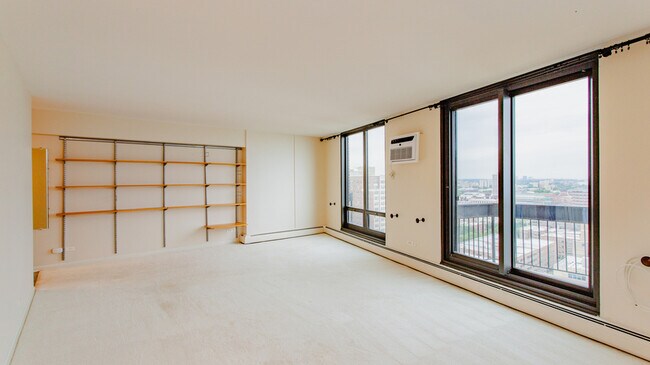 Foto del edificio - 6166 N Sheridan Rd