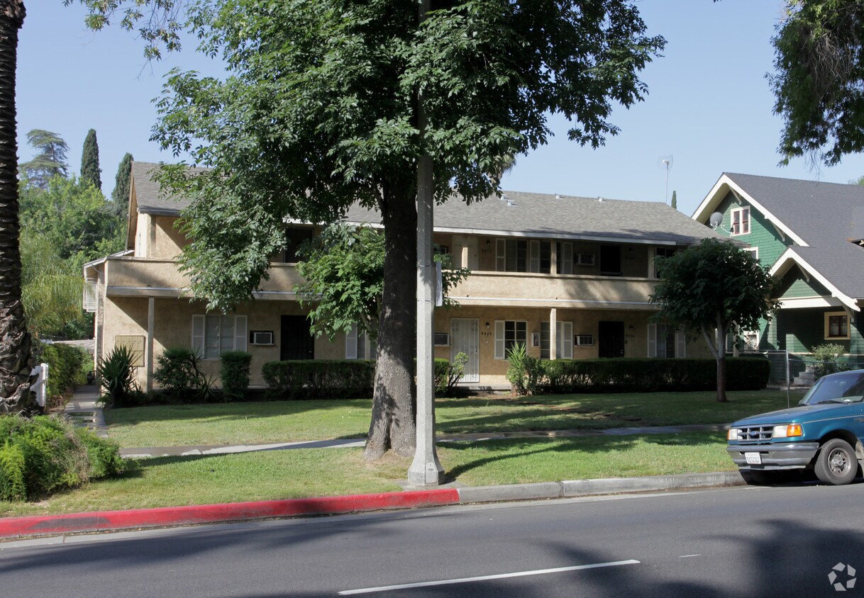 Primary Photo - 4412-4430 Mission Inn Ave