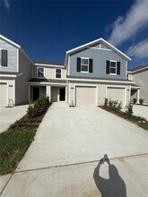 Building Photo - 824 Lynx St