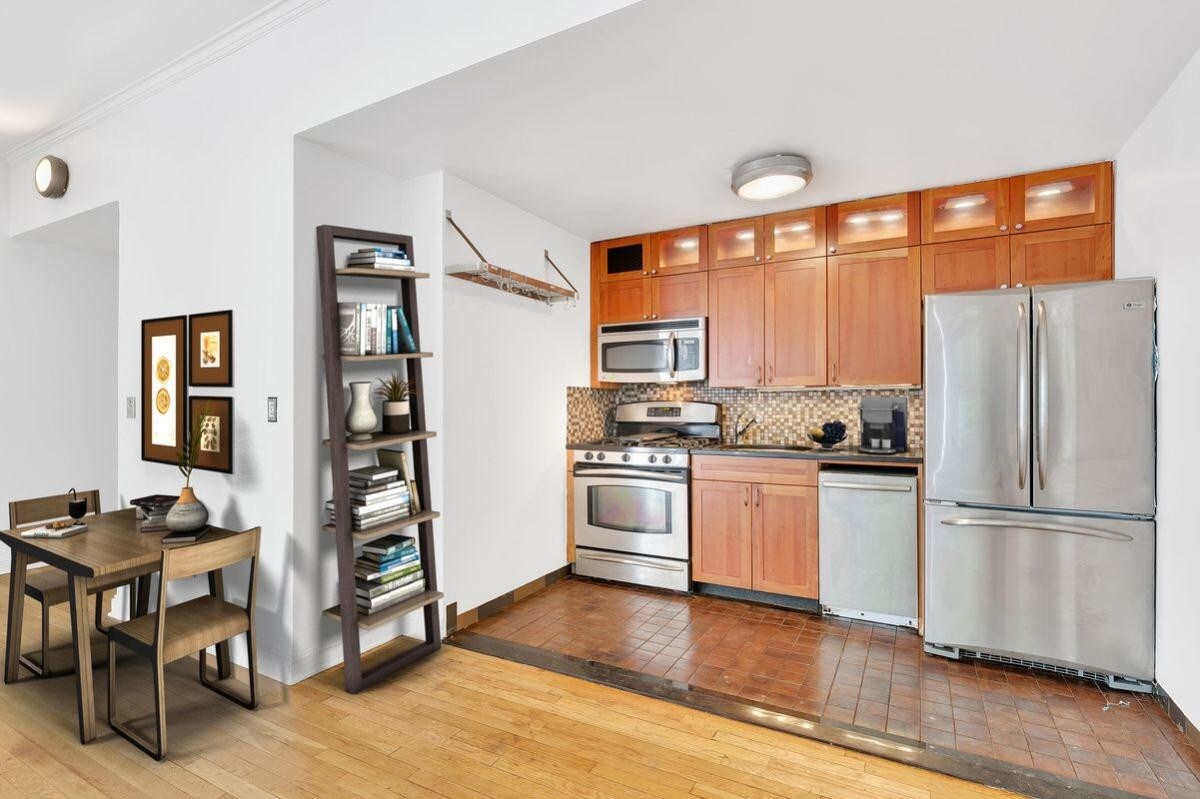 Foto principal - 175 E 2nd St