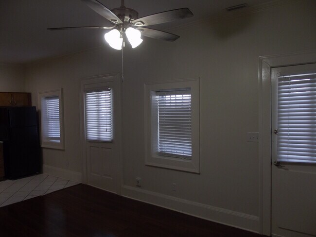 Downstairs - 550 S Campbell St