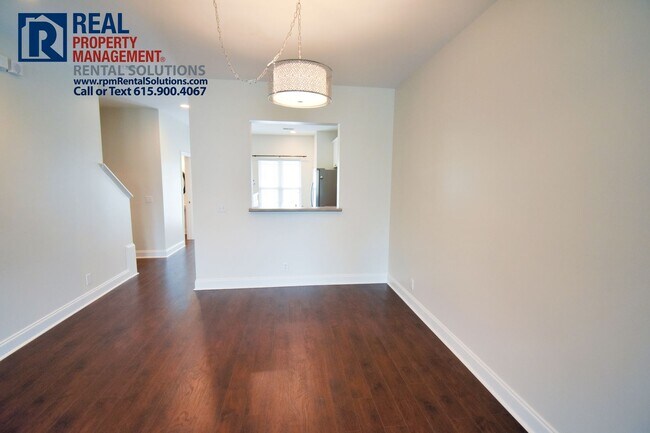 Building Photo - Luxury 3BR/2.5BA Mboro townhome just 1 mi ...