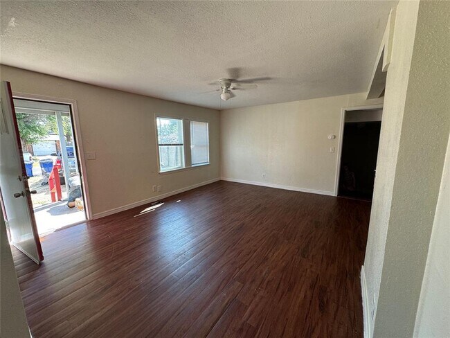 Foto del edificio - 1307 Sheffield Rd