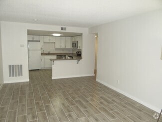 Building Photo - 7521 Dolonita Dr