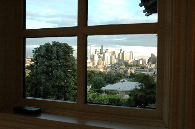 Foto del edificio - 606 Lee St