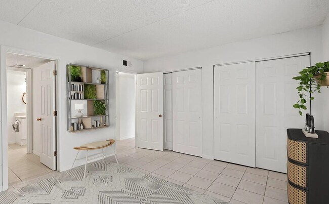 Foto del edificio - Quiet Community – 1 Bedroom Available