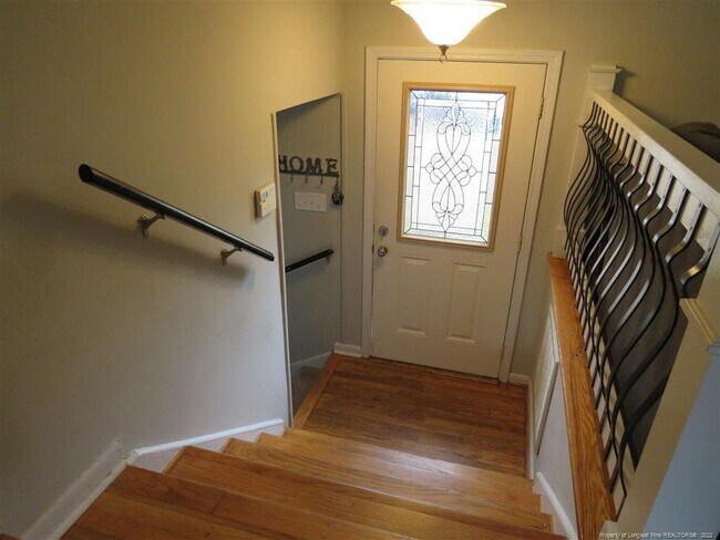 Building Photo - 5973 Monterey Ct