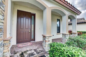 Building Photo - 8885 Sea Chase Dr