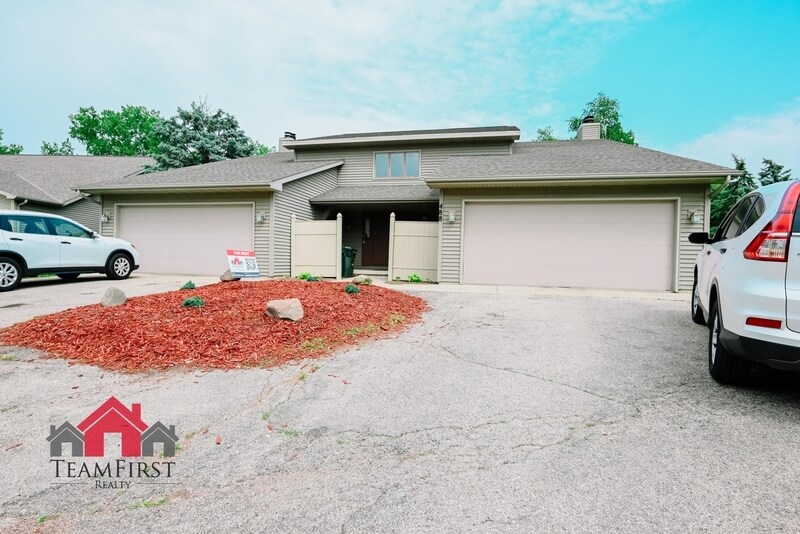 Foto principal - 488 S Good Hope Rd