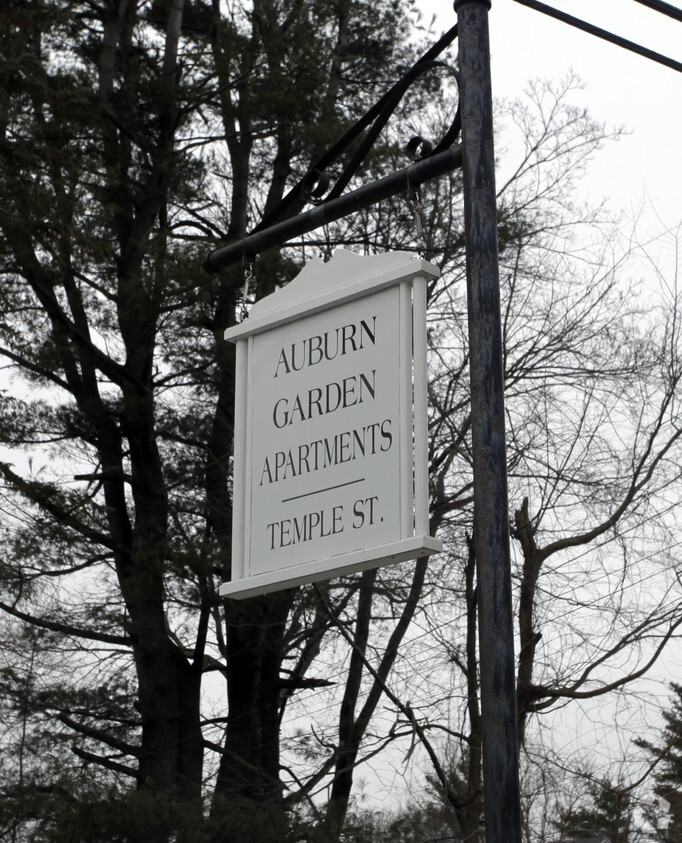 Foto del edificio - Auburn Garden Apartments