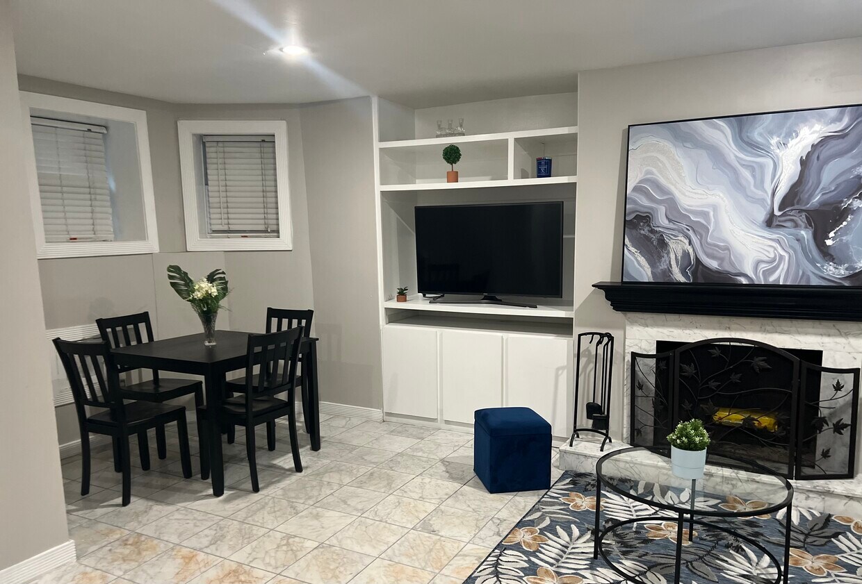 Main living room - 2209 Washington Cir NW