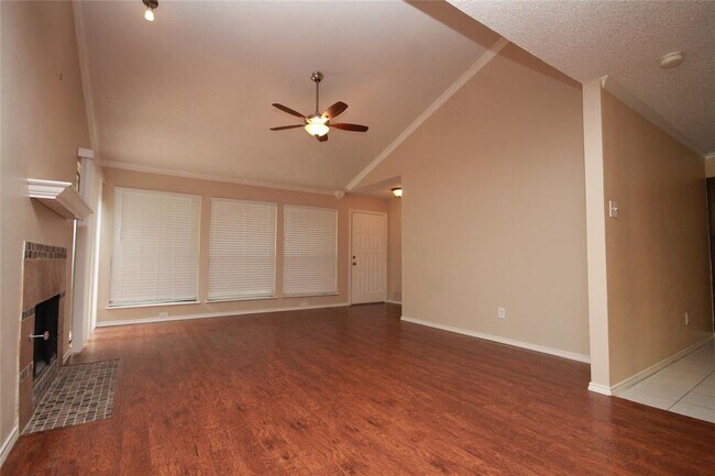 Building Photo - 18810 Tupelo Ln