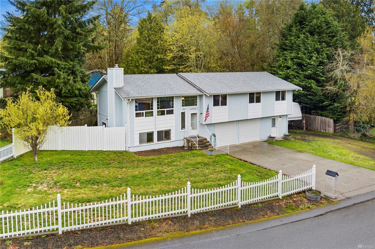 2896 NE John Carlson Rd, Bremerton, WA 98311 House Rental in