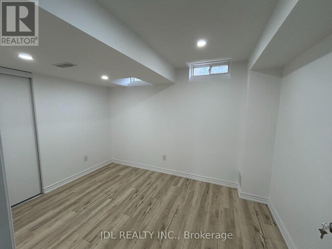 Photo du bâtiment - 22 Bern St