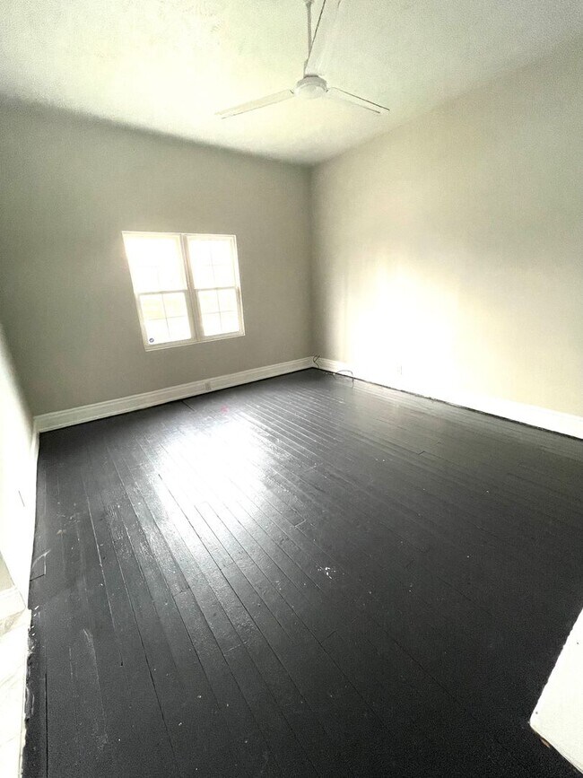 Foto del edificio - 1808 10th Ave N