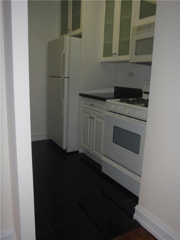 Building Photo - 888 8th Ave